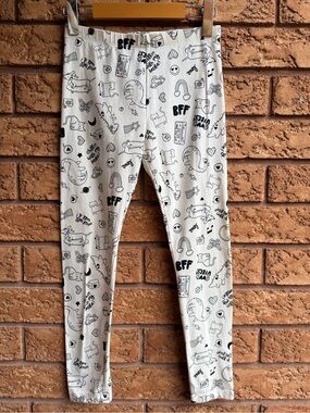 10/$25 • Wonder Nation Cotton Doodle Print Leggings